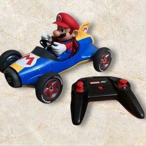 Mario Kart Race Car with Remote Control Toy Mach 8 Mario 1:18